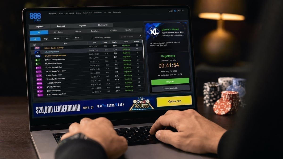 Player registering for 888poker XL Spring Series tournament