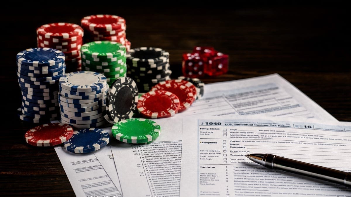 Dana White Lobbies Trump to Fix Poker Pro Tax Disaster