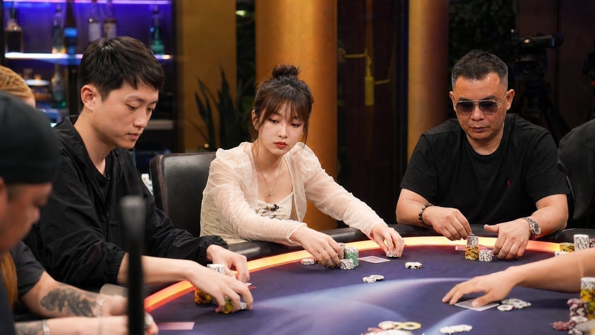 Doug Polk Returns to Hustler Casino Live