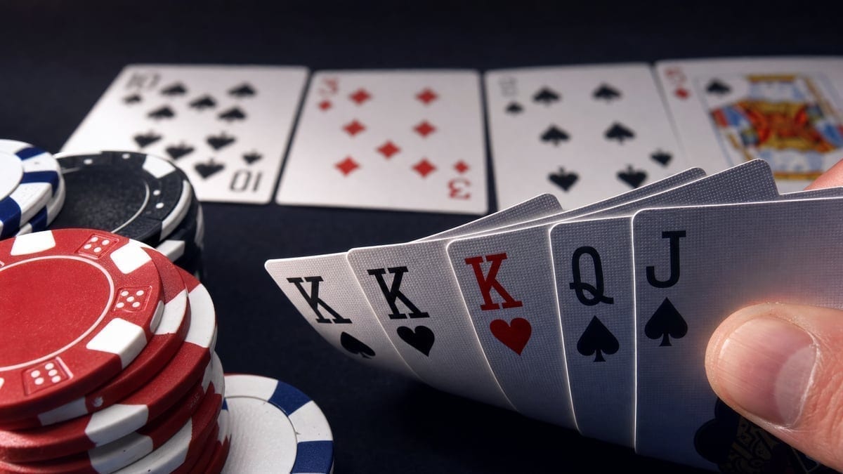 Pocket kings in a PLO hand with community cards
